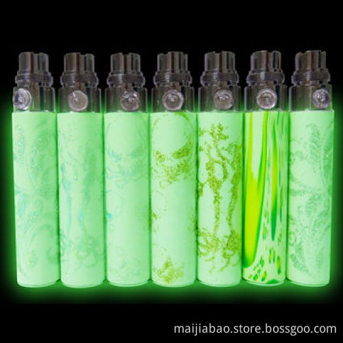 New Arrival Noctilucent Ecigarette with Battery and CE/RoHS Certifications